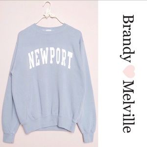 Newport Brandy  Mel pullover sweatshirt!